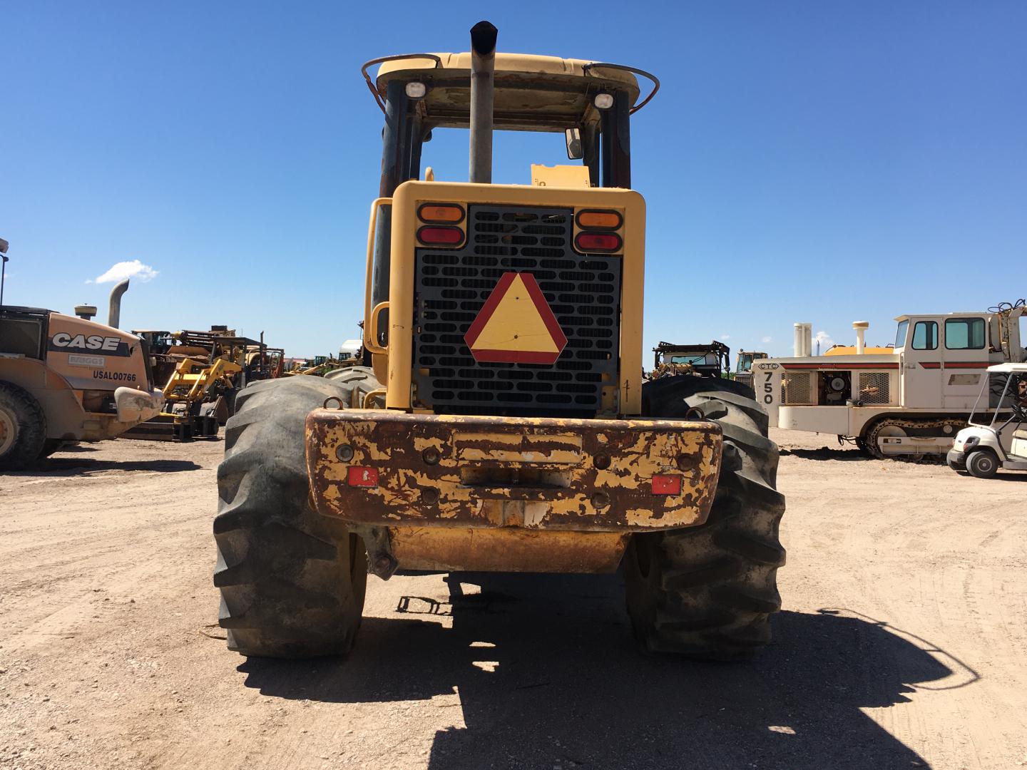 ./imagenes/INVOICE/2019/16832/CARGADOR FRONTAL JOHN DEERE 544H (29).JPG